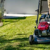 school grounds maintenance - lawn mowing and edging service