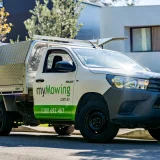 garden maintenance property manager - myMowing professional service